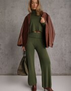  Komplet tricotat Verde cu Vâscoză Pantaloni cu croială largă Bluză cu guler înalt Norathira