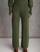  Komplet tricotat Verde cu Vâscoză Pantaloni cu croială largă Bluză cu guler înalt Norathira