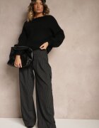 lefon Pantaloni de costum negri din viscoză cu croială largă decorate cu model în dungi