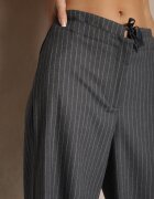 lefon Pantaloni Gri închis din Viscoză în Stil Costum cu Buzunare și Cordon Seviara