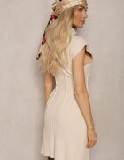 lefon Rochie tricotată reiată Bej cu croială cambrată cu semiguler Avarielle
