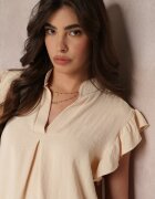 lily rose Bluză bej cu volane la umeri și decolteu adânc Eleonor