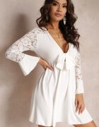 lily rose Rochie Mini Albă cu elastic în talie și mâneci din dantelă Cobham
