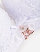 love magnolia Sutien din dantelă alb decorat cu aplicație metalică Mirzedi