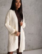 m&d fashion Cardigan lung decorat cu împletitură tip coadă de cal Nyrentia Bej deschis