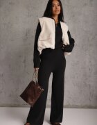 m&d fashion Compleu croșetat cu pantaloni drepți și cu guler înalt cu fermoar Verila Negru