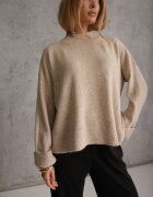 m&d fashion Pulover oversize cu amestec de lână cu guler tip tunică și manșete întoarse Olsenne Bej