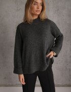 m&d fashion Pulover oversize cu amestec de lână cu guler tip tunică și manșete întoarse Olsenne Gri închis