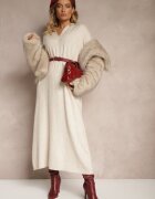 m&d fashion Rochie tip pulover bej deschis cu Viscoză cu croială tip cutie decorată cu guler Clarinnae