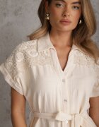 m&d fashion Rochie Tyrielle Bej deschis