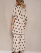 m&d fashion Set Bej deschis din viscoză oversize cămașă și pantaloni decorați cu imprimeu etnic Janea
