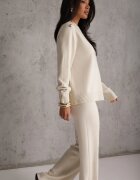 m&d fashion Set cu vâscoză pulover cu nasturi și pantaloni largi Rarellia Bej deschis