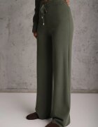 m&d fashion Set cu vâscoză pulover cu nasturi și pantaloni largi Rarellia Verde închis