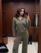 m&d fashion Set de pulover cu vâscoză pantaloni drepți și bluză cu fermoar și glugă Eldirma Verde închis