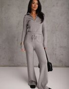 m&d fashion Set din tricot rib cu vâscoză: pantaloni și pulover cu guler înalt Tawira Gri