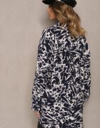 melya by melody Cămașă bleumarin cu viscoză și in cu model abstract Emariline