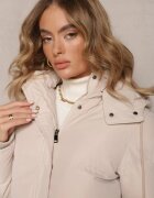 melya by melody Geacă bej deschisă cu matlasare clasică și glugă detașabilă Thessari