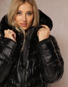 melya by melody Geacă Neagră Ușor Strălucitoare cu Glugă Decorată cu Blană Xardellia