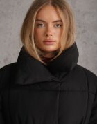 melya by melody Geacă tip palton matlasată neagră lungă cu centură Adellesstta