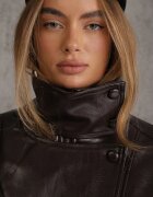 melya by melody Jachetă de tranziție bomber din imitație de piele cu luciu și guler înalt tip Blazara Maro