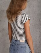 metrofive Crop top din bumbac din tricot cu dungi decorat cu decupaj Ionilla Alb