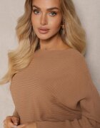 miss poem Pulover Bej cu Croială Clasică și Decolteu Barcă Valorvia