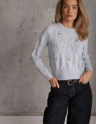 moni&co Pulover Albastru deschis Clasic cu Mânecă Lungă și cu flori brodate Hadriela