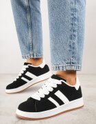 mulanka Sneakersi Negru-Alb pe platformă joasă cu aplicații Flordexia