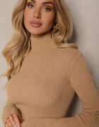 n.every day Rochie Bej închisă Rebrată din Modal și Viscoză Decorată cu Nasturi și Crapatură pe Picior emilina