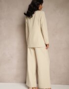 new collection Costum Bej Pantaloni și Sacou cu Umerii Întăriți Sonavienna