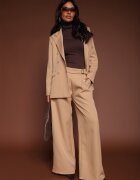 new collection Costum Maro deschis Pantaloni și Sacou cu Umeri Intăriți Sonavienna