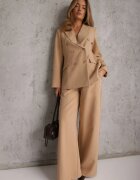 new collection Costum Maro deschis Pantaloni și Sacou cu Umeri Intăriți Sonavienna