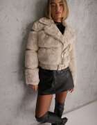 new collection Geacă Bej cu Blană Shetty