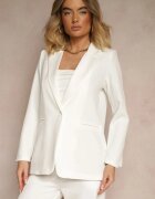 new collection Sacou Albă cu Imitație de Buzunare și Linie de Umeri Rigidizată Vivissea