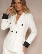 new collection Sacou cambrat alb cu revere decorative Evelhiria