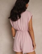 new collection Salopetă Roz Scurtă cu Decolteu Petrecut din Viscoză Ariamia
