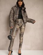  Pantaloni Bej-Negru leopard cu talie înaltă din piele ecologică cu fermoar decorativ și căptușeală Ilanilith