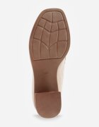  Pantofi Bej în stil mocasin cu toc gros și cataramă Amledis