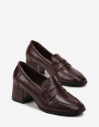  Pantofi Bordeaux cu toc bloc jos cu baretă decorativă și vârf pătrat Porride