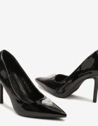  Pantofi Stiletto Negri cu luciu lacuit și Aplicație cu Cirkoni în formă de Inimă Neliraen