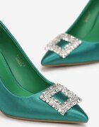  Pantofi stiletto verzi din satin cu cataramă cu bijuterii Ozena