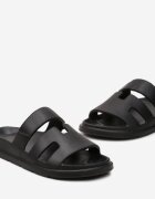  Papuci de piscină Negri din spumă cu decupaje pe baretă Wrenlita
