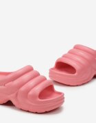  Papuci fuchsia de designer de cauciuc cu vârful rotund Vilnira