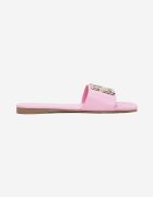  Papuci fucsia cu ornament metalic cu zirconii Helenthea