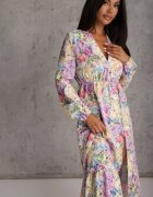 pretty Rochie Galbenă cu Imprimeu Floral cu croi evazat cu decolteu în V Janellia