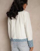 pretty Sacou Alb-Albastru cu croială tip cutie cu decorațiuni în relief Ranolea