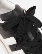 renda Sneakers Negri în Stil de Adidași Iconici cu Benzi Decorative Marazea