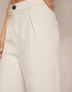 retro & icone Pantaloni de costum bej cu picioare largi și talie înaltă Herdda