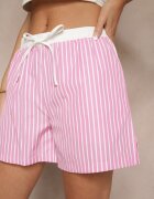 retro & icone Pantaloni scurți roz Talie înaltă Decorați cu șnururi și benzi Kinthea