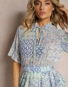 retro & icone Rochie Albastru deschis cu croială evazată cu volane și elastic în talie Nespia